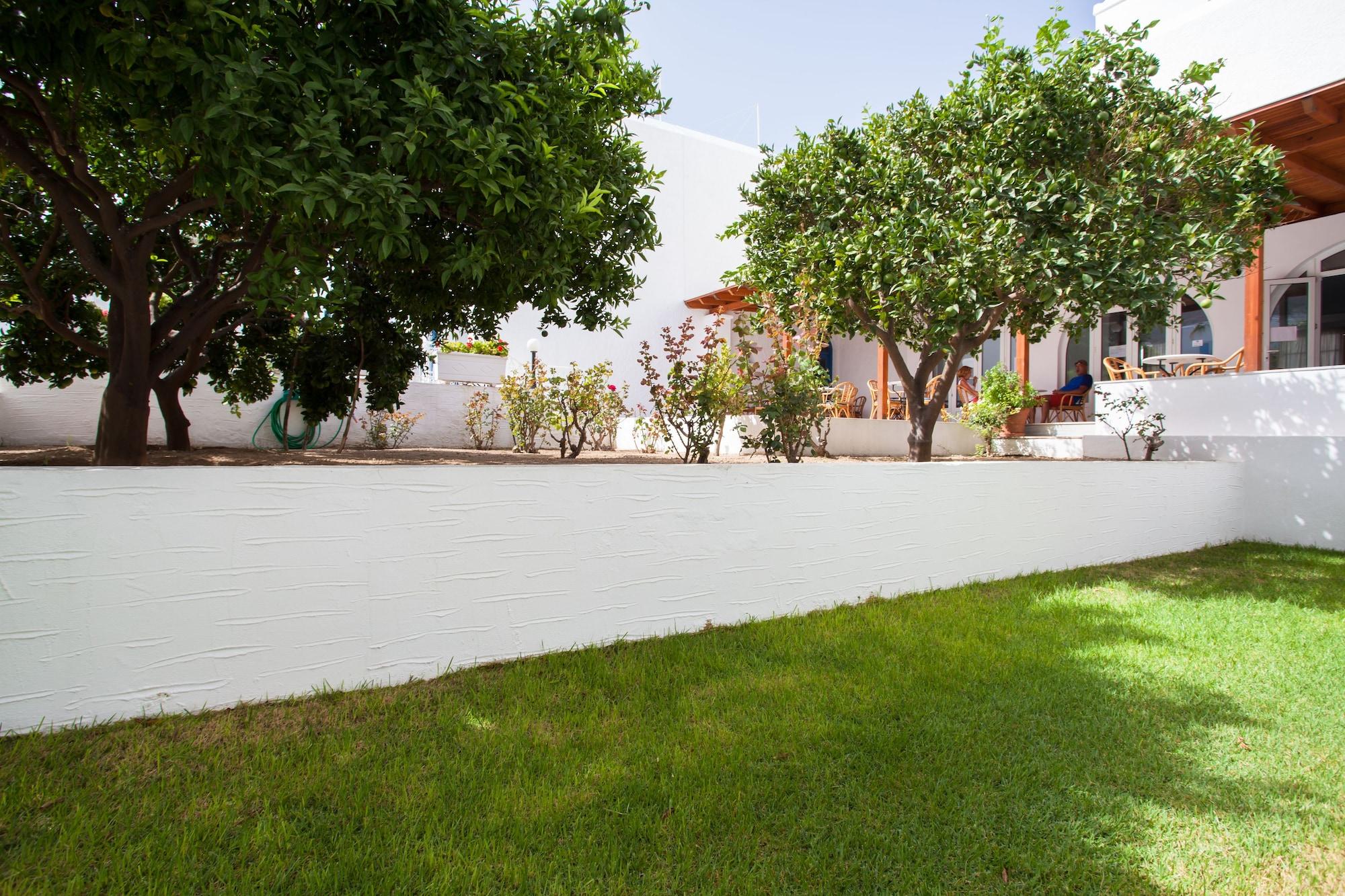 Hotel Paros Esterno foto